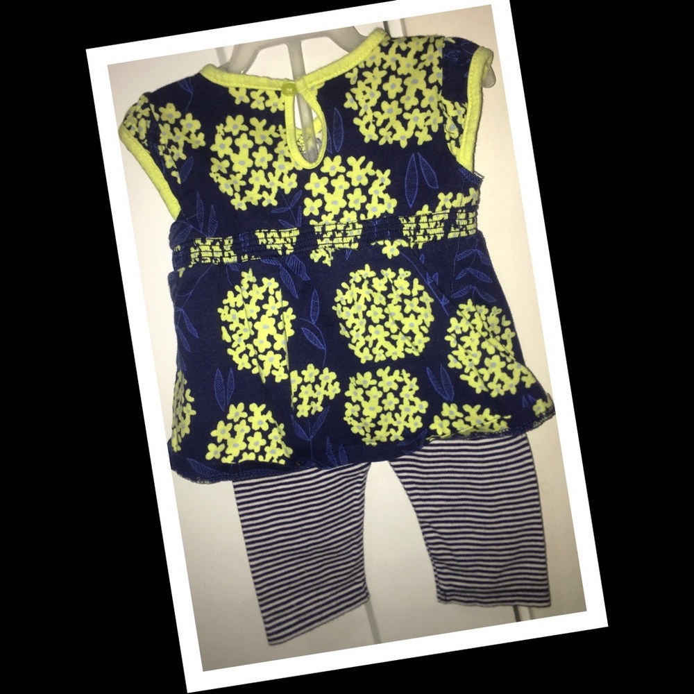 3/$20 •Genuine Baby girl 2pc. Outfit🌸6-9m🌸EUC - Picture 2 of 3